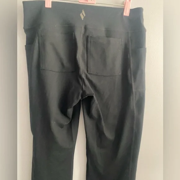 Skechers Black Women's Straight-Leg Ponte Pants - Picture 4 of 5